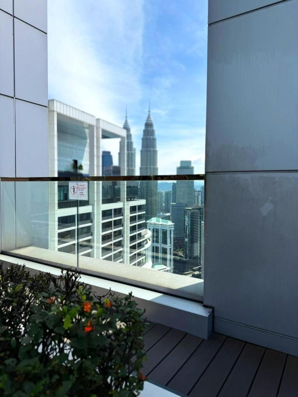 The Platinum Klcc By Comfort Suites 吉隆坡 外观 照片